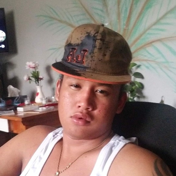 Meet your Posher, Keneth - Picture 1 of 1